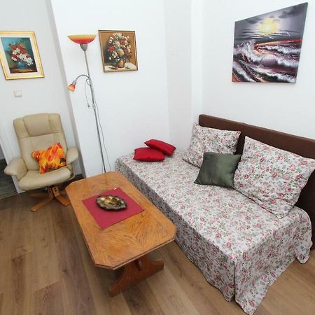 Apartment Dina Rovinj Exterior foto